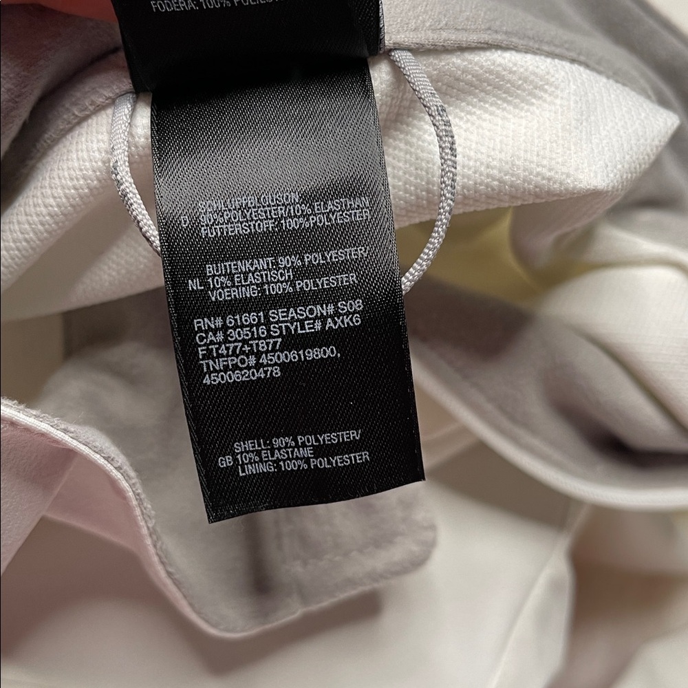 The North Face White/Cream Apex Quarter-Zip Pullover - Picture 12 of 16